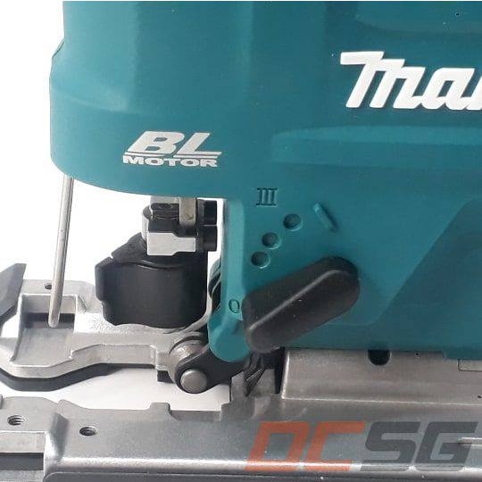 Máy cưa lọng 90/20/10mm dùng pin 12V Max Makita JV103DZ (không pin sạc)