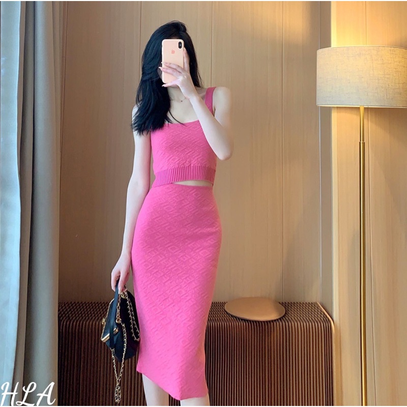 Set croptop 3 lỗ chân váy body dài fendi len mỏng