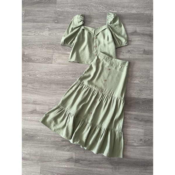 ( HÀNG THIẾT KẾ CAO CẤP )SET CHÂN VÁY KÈM ÁO KAKI LỤA 3Màu