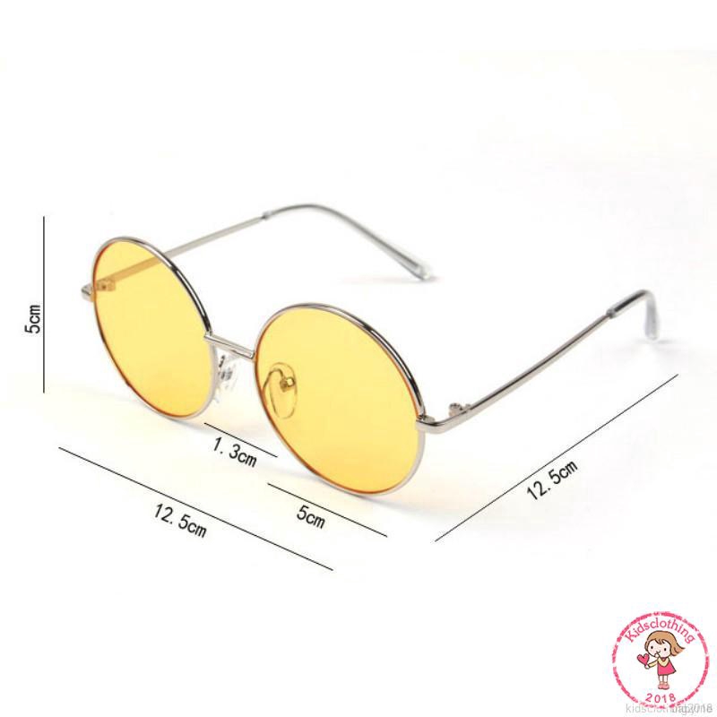 Kính mát chống tia UV kiểu dáng dễ thương dành cho các bé | BigBuy360 - bigbuy360.vn