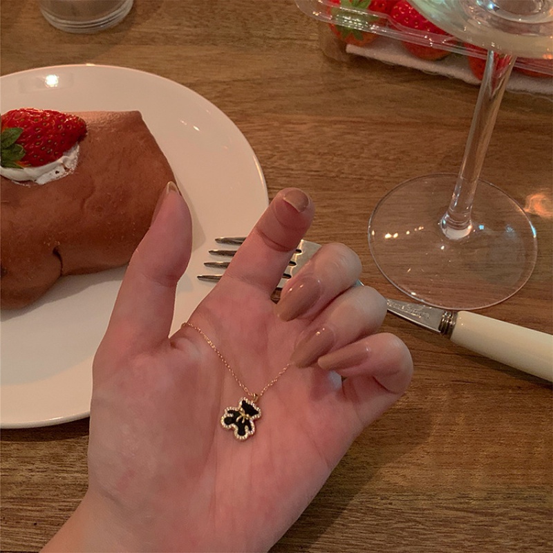 Winnie the Pooh Vòng cổ Hàn Quốc Vòng cổ dễ thương Vòng cổ nữ màu đen