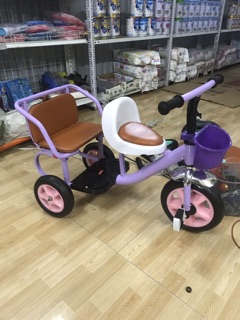 Xe đạp xích lô cho bé