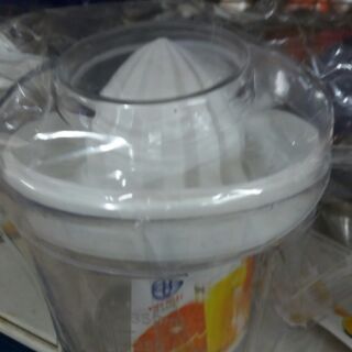Dụng cụ Vắt cam nhựa