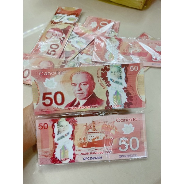 Tiền Úc & Canada polime