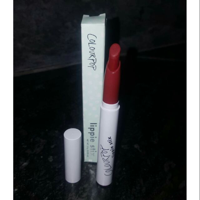 Son ColourPop Lippie stix