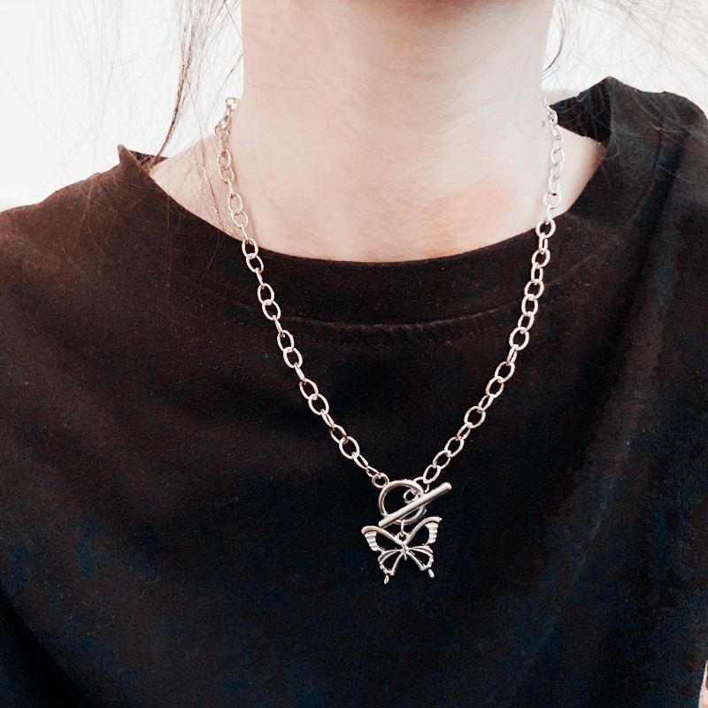 Dây chuyền mặt bươm bướm móc treo vòng cổ