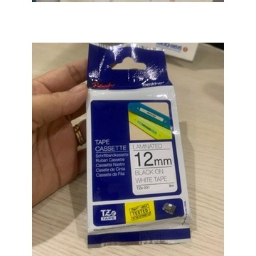 Giấy in nhãn Brother tiêu chuẩn TZe-231 12mm