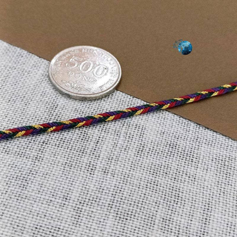 Vòng tay tết dây thổ cẩm