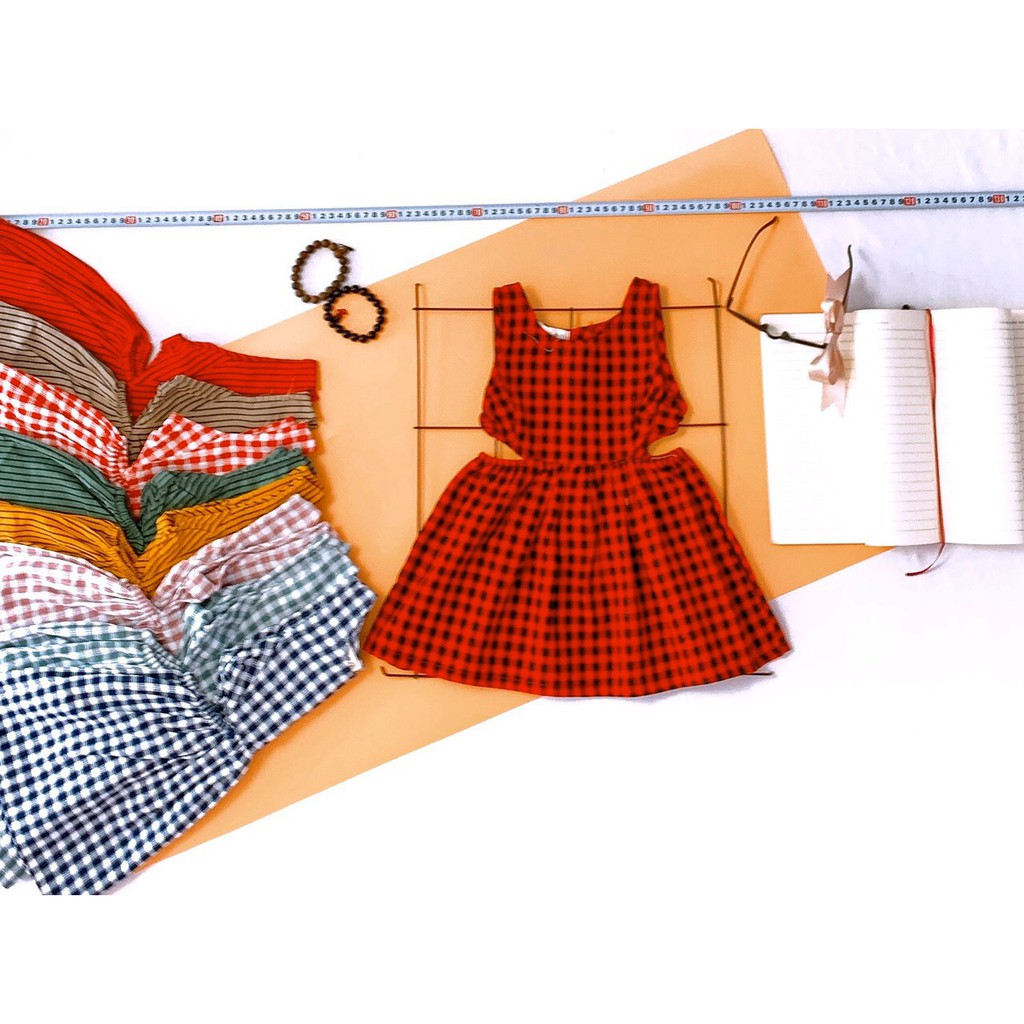 Đầm bé gái dễ thương