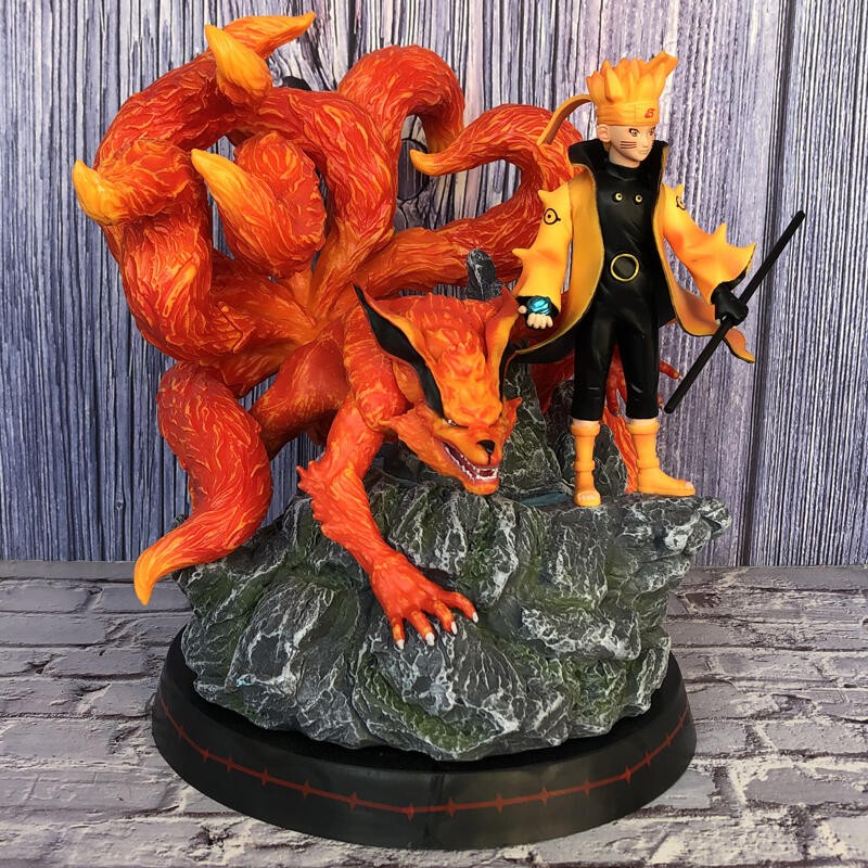 Mô hình Naruto và Cửu vĩ Kurama