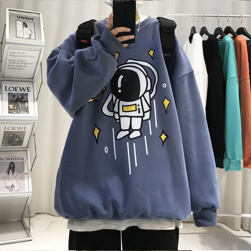 Áo sweater AOKANG cổ tròn dáng rộng lót nhung phi hành gia hoạt hình phong cách Hong Kong thời trang thu đông cho nam