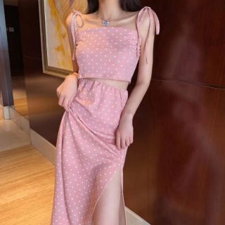 Set QCCC áo dây chân váy chấm bi