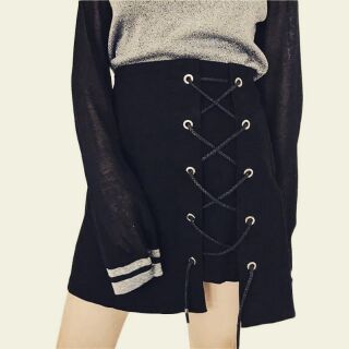 CHÂN VÁY CÁ TÍNH