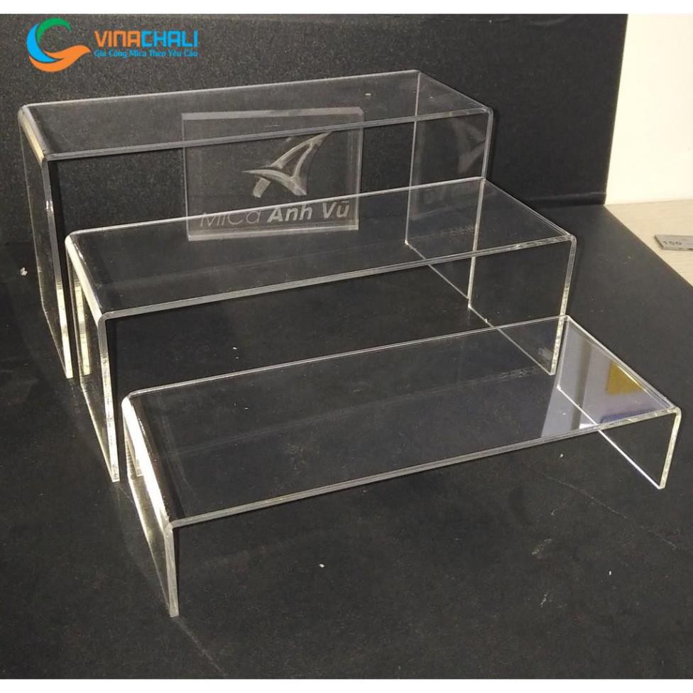Bộ 3 kệ chữ U trưng bày mica trong