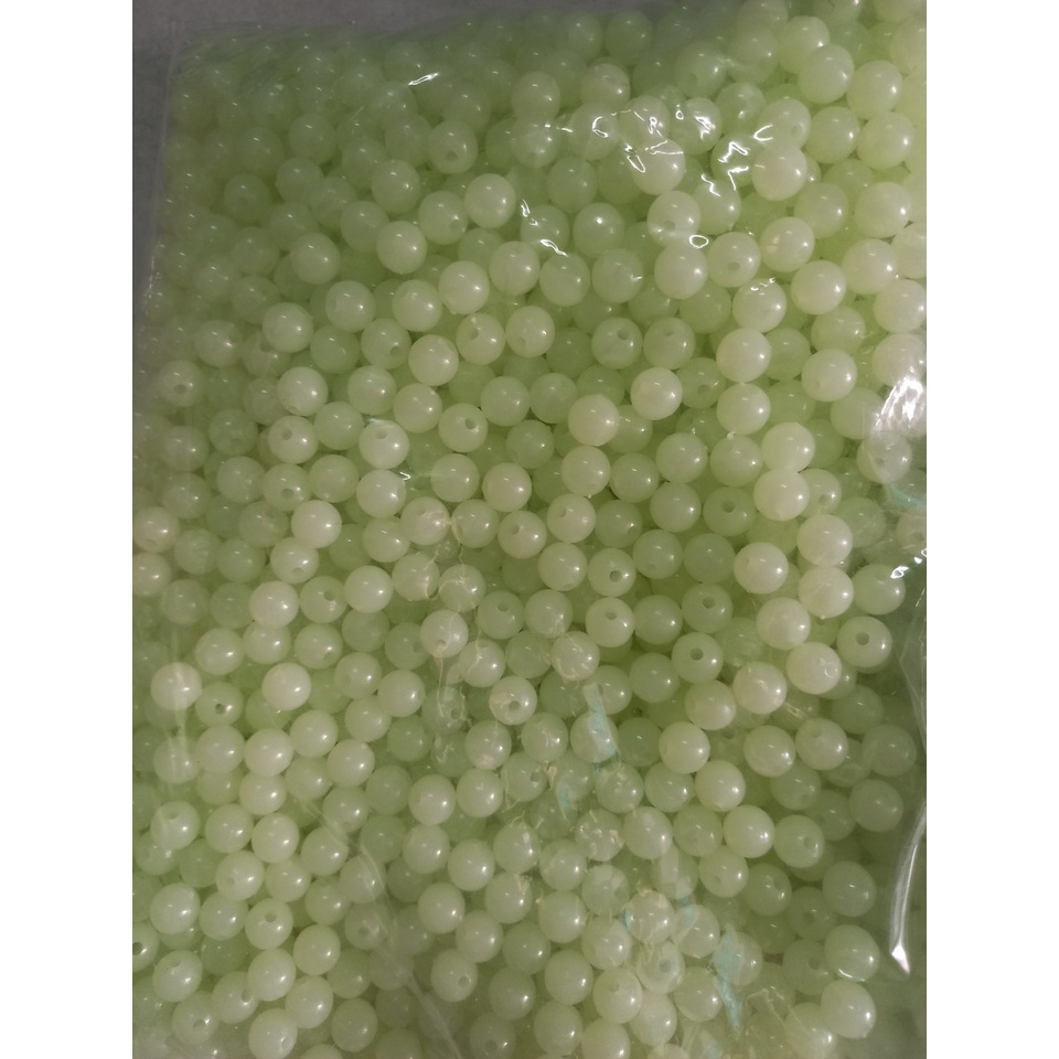 25gam hạt nhựa tròn dạ quang phát sáng trong đêm nhiều size 6,8,10,12mm hai tone màu trắng và xanh