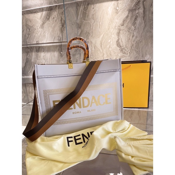 Túi xách Fendi bản to size 35cm - 41cm