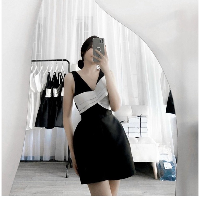 JUMPSUIT SHORT CHÉO NGỰC