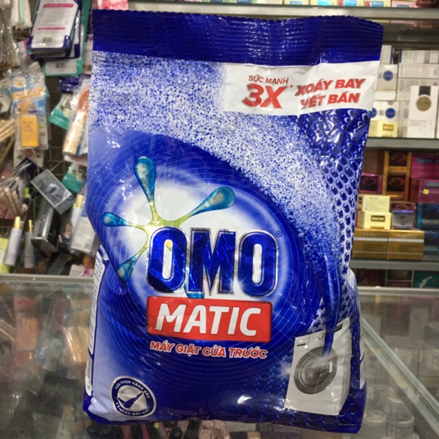 Bột giặt OMO Matic 3X xoáy bay vết bẩn 3kg (máy giặt cửa trước)