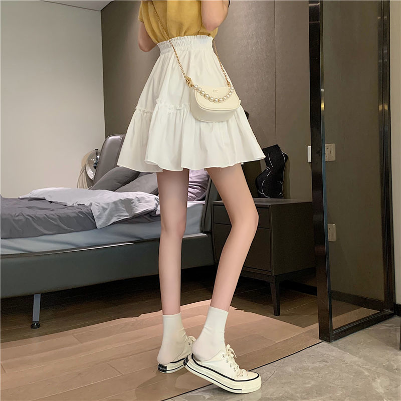 Chân váy chữ A thời trang thịnh hành cho nữ