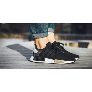 Giày sneaker NMD đen gót trắng