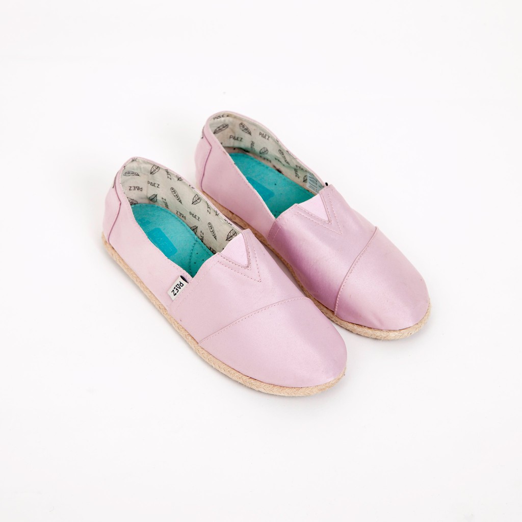 Giày Slip on nữ đế viền cối, mũi tròn