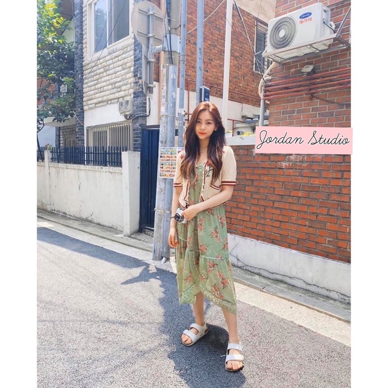 Áo len thêu hoa giống Umji VIVIZ, Suhyun AKMU