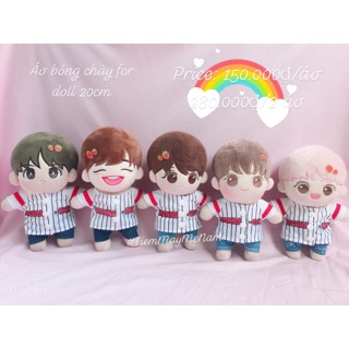 Áo bóng chày đỏ WannaOne cho doll 15-20cm (note hoặc ib thành viên b lấy)