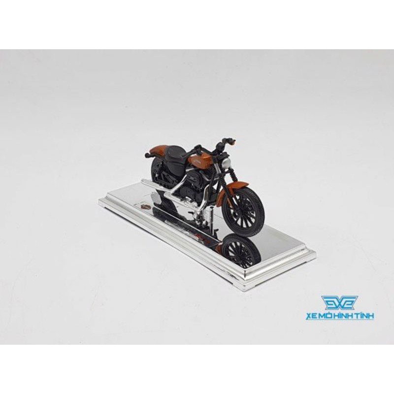 XE MÔ HÌNH HARLEY DAVIDSON 2014 SPORTSTER IRON 883 1:18 ( CAM ) MAISTO