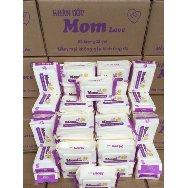 1 gói khăn ướt Mom love 300gam cho bé