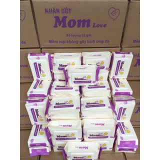 1 gói khăn ướt Mom love 300gam cho bé