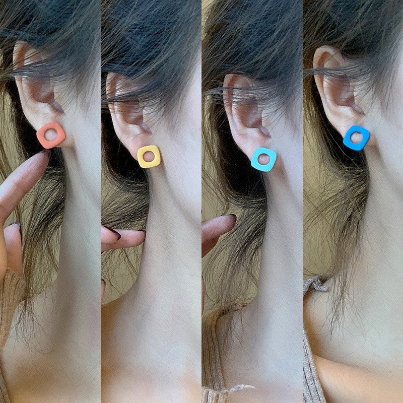 Khuyên tai dáng vuông màu sắc đơn giản thời trang sang trọng cho nữ