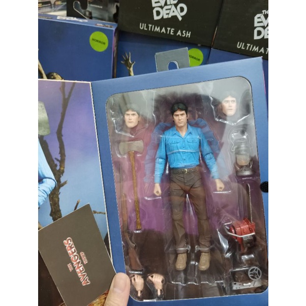 Mô hình NECA The Evil Dead 40th Anniversary Ultimate Ash có sẵn