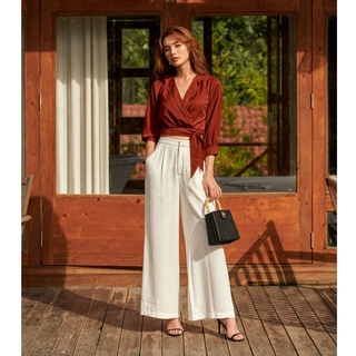 Olv - quần long culotte in white