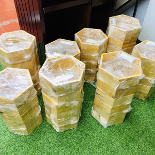 KỆ LỤC GIÁC TREO TƯỜNG DECOR