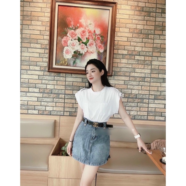 Áo thun thụng cúc vai