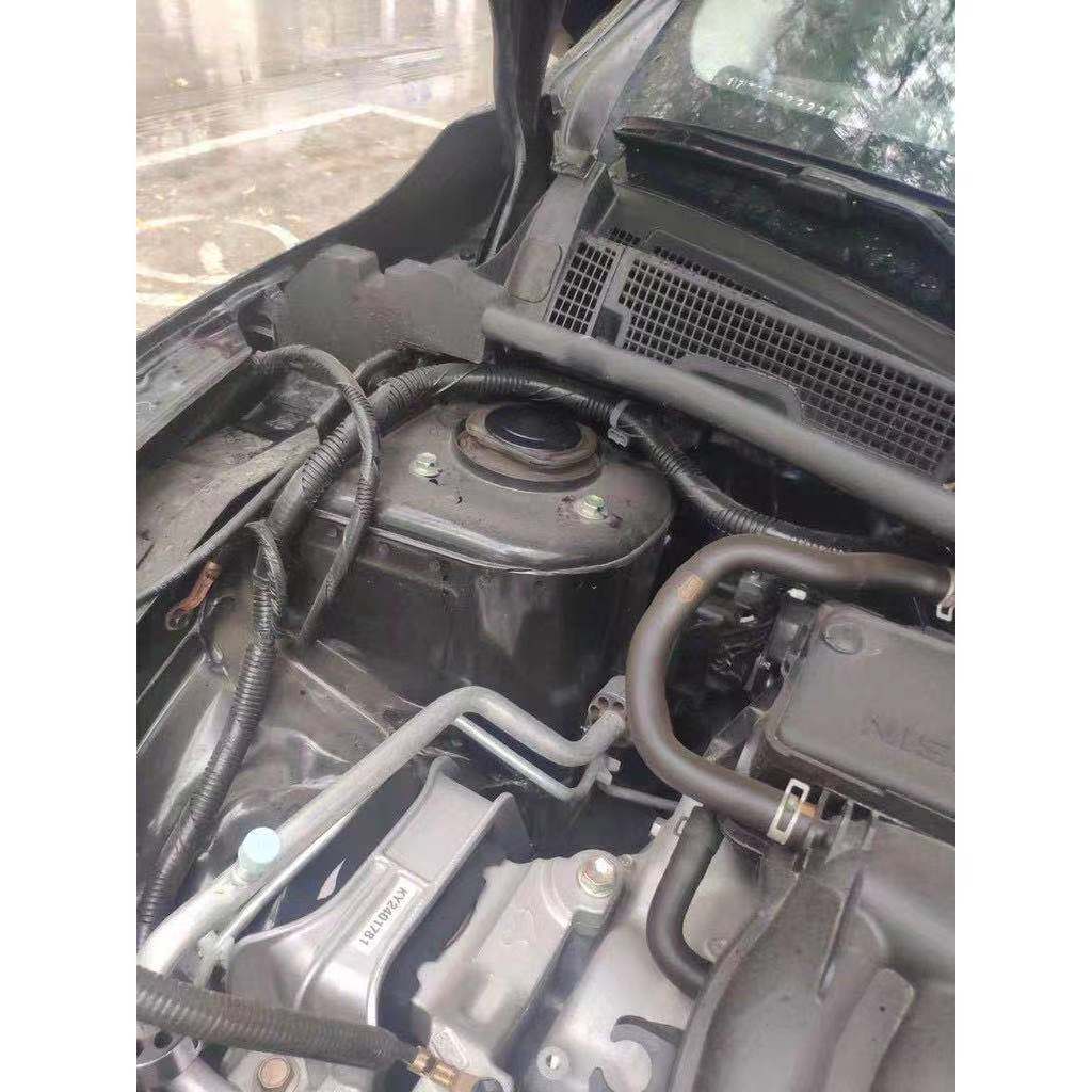 1 Nắp Gắn Hấp Thụ Bụi Cho NISSAN GRAND LIVINA SYLPHY LATIO