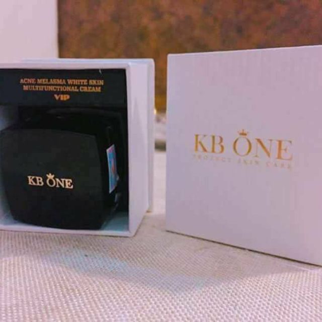 KEM VIP ĐEN &amp;  Đỏ KB ONE
