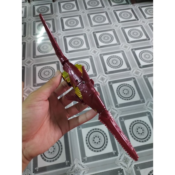 Siêu nhân gao cá lưỡi cưa