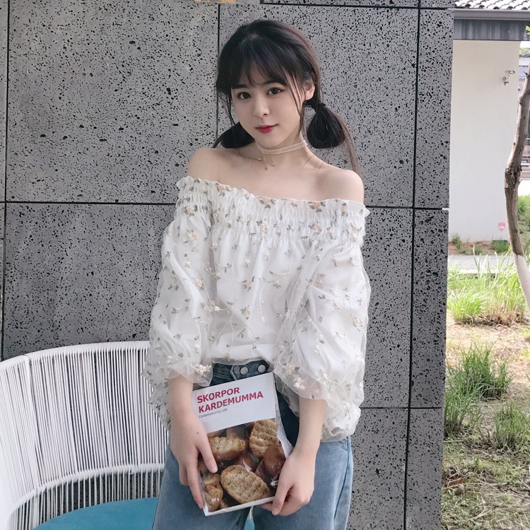 SẴN HỒNG | Áo trễ vai lưới thêu hoa ulzzang T3635