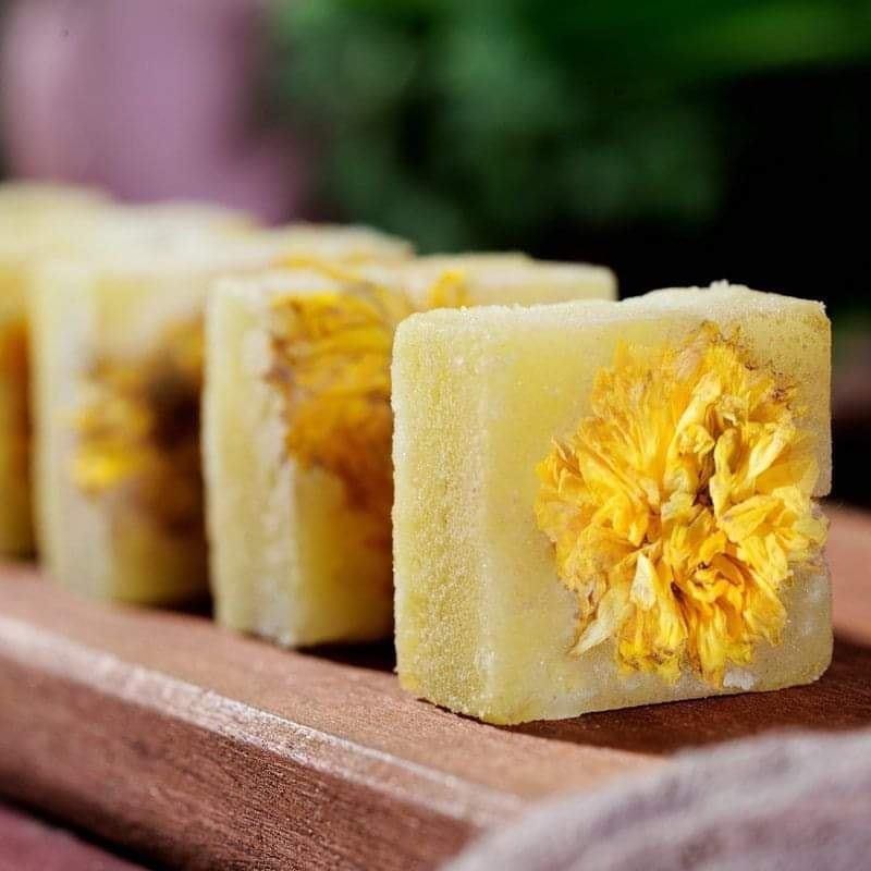 TRÀ HOA CÚC ĐƯỜNG PHÈN MẬT ONG LOẠI 500G BẾP CỦA MẸ ONICI