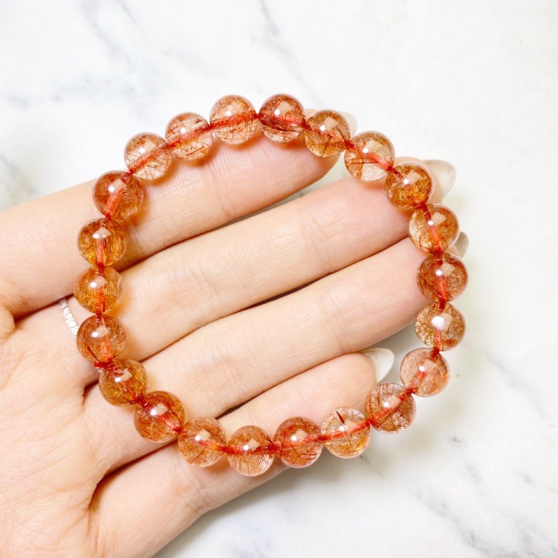 Vòng tay phong thủy tóc đỏ 8 li cho người mệnh Hoả - mệnh Thổ - KAIA