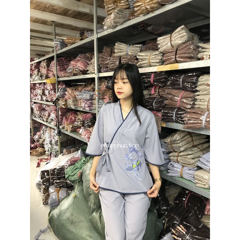 Áo lam đi chùa xéo cột nơ