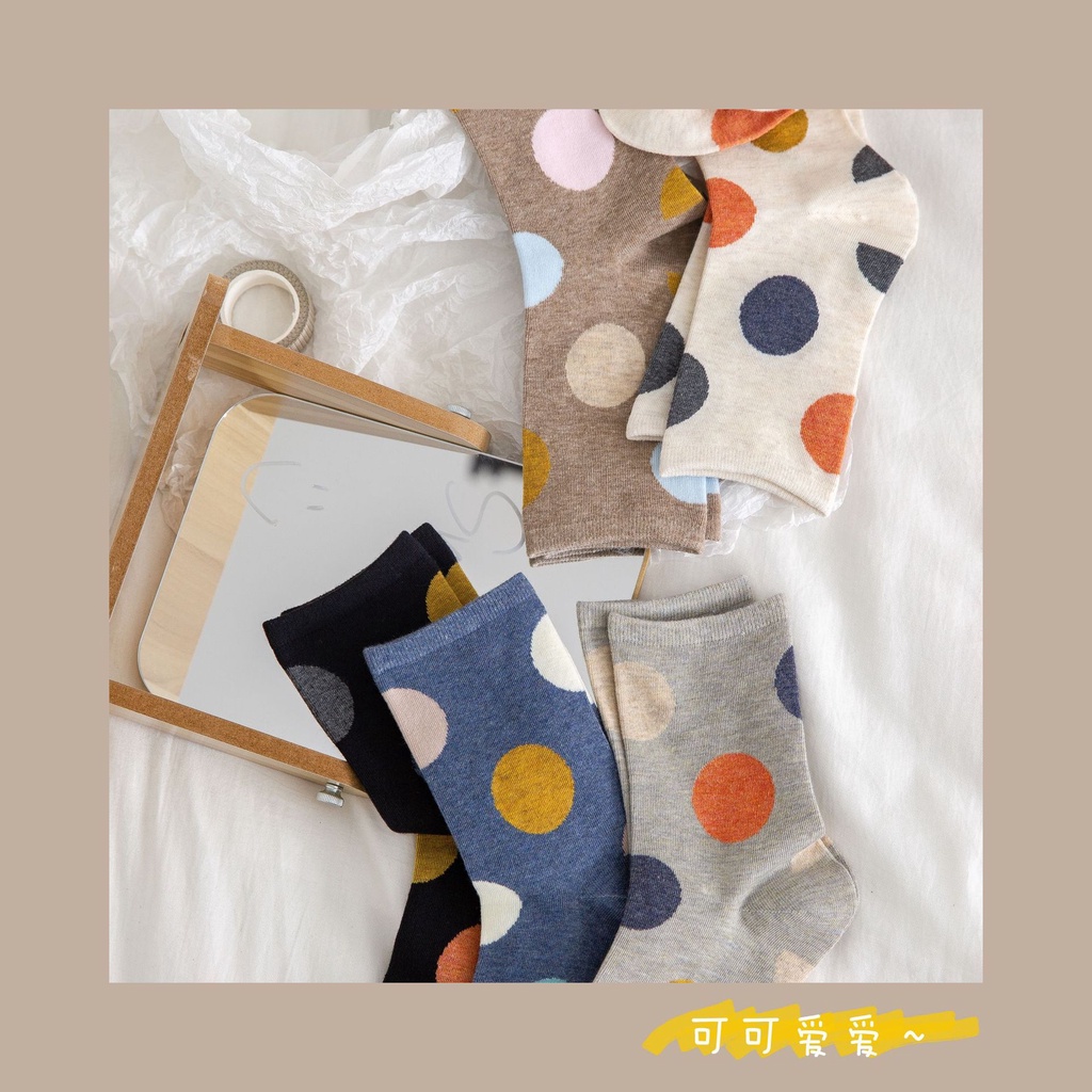 Đôi vớ WAFNHA WAFNHA D254 thời trang nữ cổ trung họa tiết chấm bi dễ phối đồ