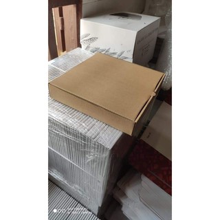 Freeship - 10 hộp pizza size 28x28x4