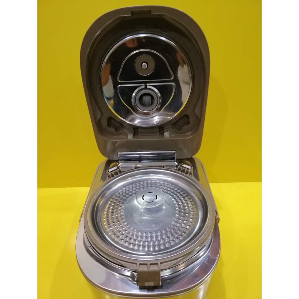 Nồi cơm nội địa Nhật cao tần (IH) Panasonic SR-HY102 (1.0L) (100823A1037A)