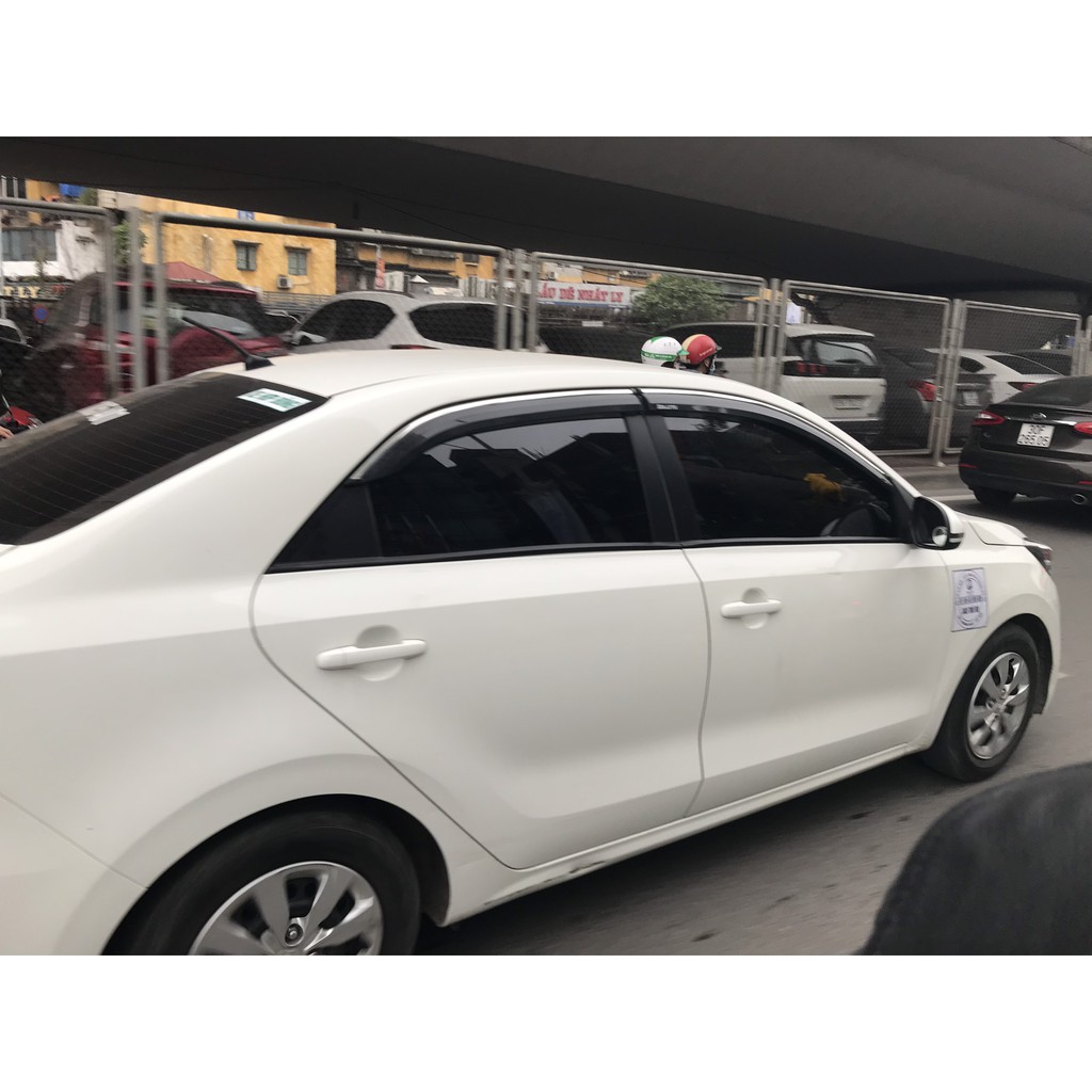 Vè Che Mưa Xe Kia Soluto 2019-2020 chỉ inox cao cấp nhất