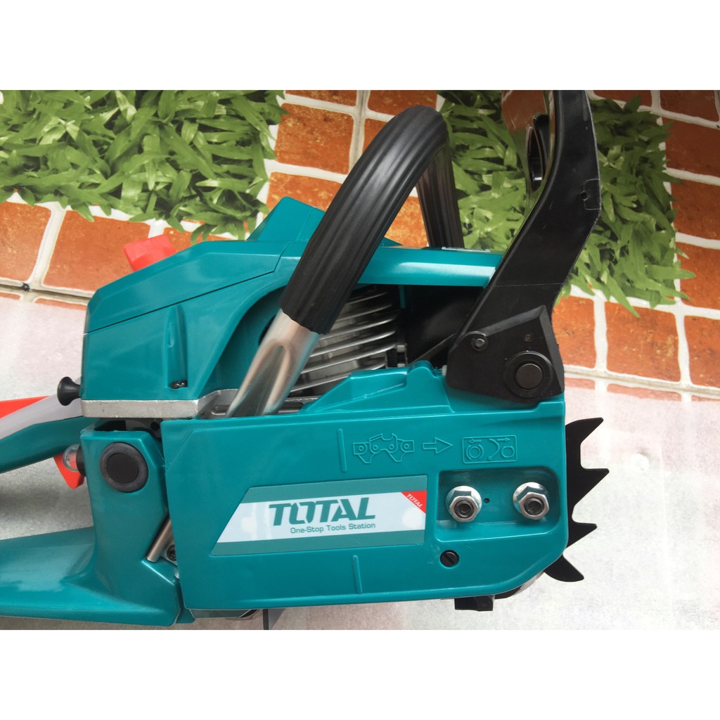 MÁY CƯA XÍCH DÙNG XĂNG TOTAL TG945185