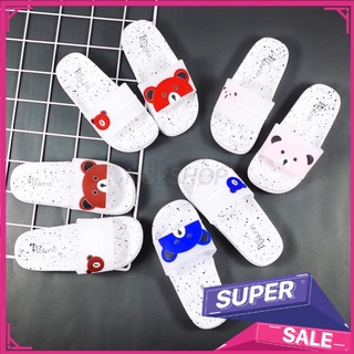 Giày Sandal Hình Gấu Đáng Yêu Cho Bé