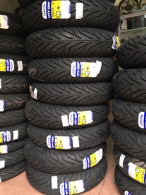 Lốp vỏ michelin 140/70-14 city grip