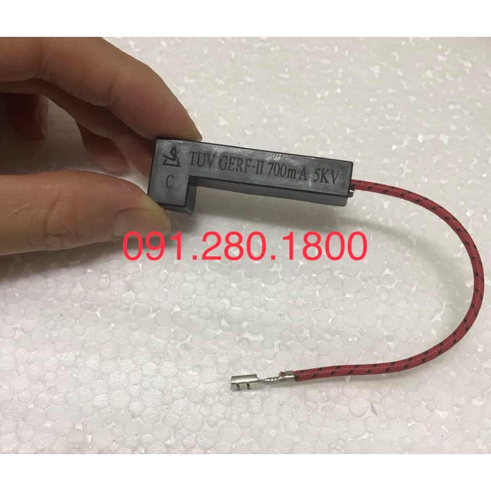 Cầu chì cao áp lò vi sóng 800mA 5KV liền dây zắc